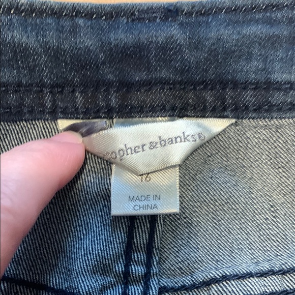 Embellished Blue Denim Capris - Picture 14 of 14